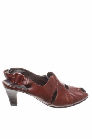 Дамски обувки Hogl, Размер 40, Цвят Кафяв, Естествена кожа, Цена 52,08 лв.