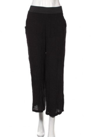 Дамски панталон Charlotte Russe, Размер S, Цвят Черен, Вискоза, Цена 22,05 лв.
