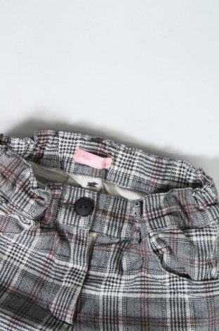 Детски къс панталон, Размер 2-3y/ 98-104 см, Цвят Сив, Цена 25,20 лв.