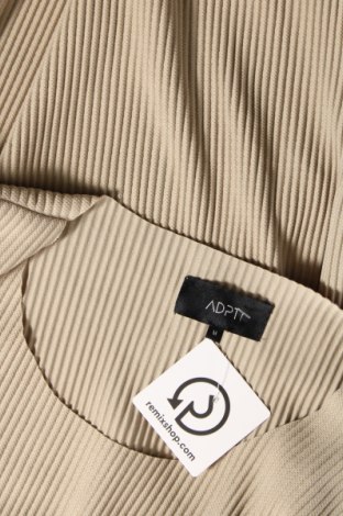 Γυναικεία μπλούζα ADPT., Μέγεθος M, Χρώμα  Μπέζ, Τιμή 37,11 €