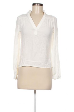 Дамска блуза Vero Moda, Размер XS, Цвят Бял, Цена 13,20 лв.
