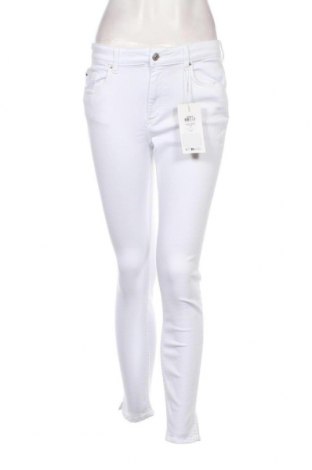 Damen Jeans ONLY, Größe M, Farbe Weiß, Preis 35,05 €