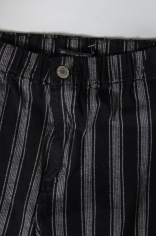 Dámské kalhoty  Brandy Melville, Velikost XS, Barva Vícebarevné, Cena  462,00 Kč