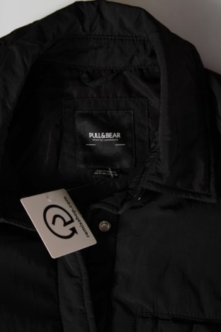 Дамско яке Pull&Bear, Размер S, Цвят Черен, Цена 15,12 лв.