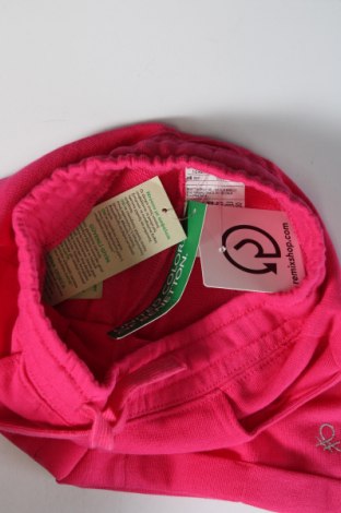 Детски къс панталон United Colors Of Benetton, Размер 12-18m/ 80-86 см, Цвят Розов, Цена 36,00 лв.
