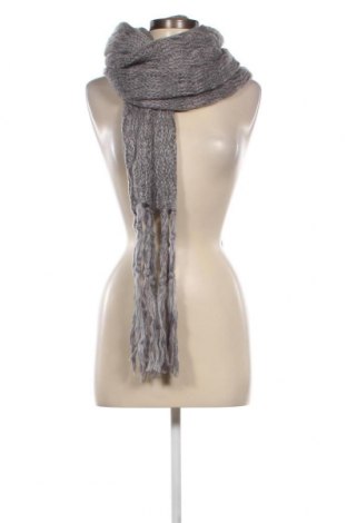Schal, Farbe Grau, Preis 3,90 €