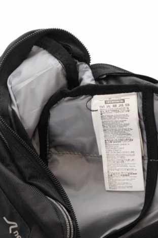 Чанта за кръст Decathlon, Цвят Черен, Цена 15,98 лв.