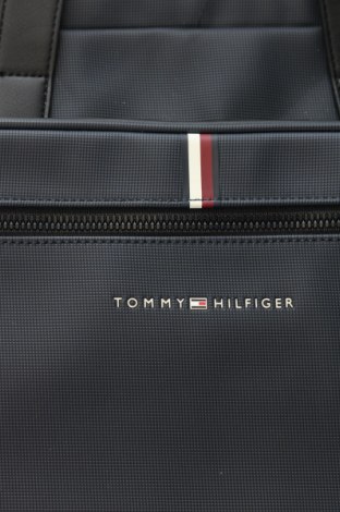 Чанта за лаптоп Tommy Hilfiger, Цвят Син, Цена 137,40 лв.