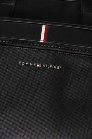 Torba na laptopa Tommy Hilfiger, Kolor Czarny, Cena 427,99 zł