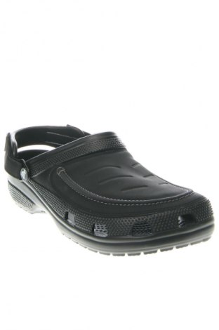 Hausschuhe Crocs, Größe 43, Farbe Schwarz, Preis € 47,94