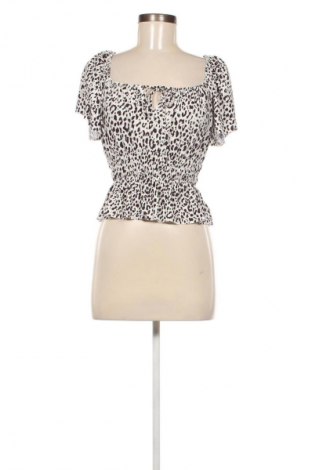 Damen Shirt Bershka, Größe XS, Farbe Mehrfarbig, Preis € 13,22