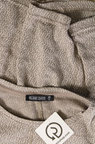 Γυναικεία μπλούζα Blind Date, Μέγεθος M, Χρώμα  Μπέζ, Τιμή 5,88 €
