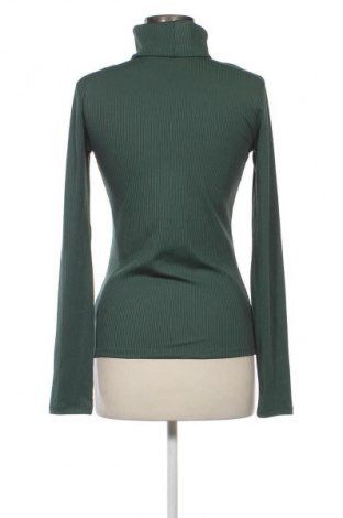 Γυναικεία μπλούζα Chloe B x NA-KD, Μέγεθος S, Χρώμα Πράσινο, Τιμή 8,41 €