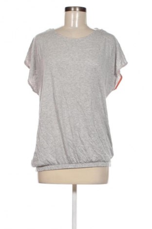 Γυναικεία μπλούζα Crazy World, Μέγεθος L, Χρώμα Γκρί, Τιμή 11,75 €