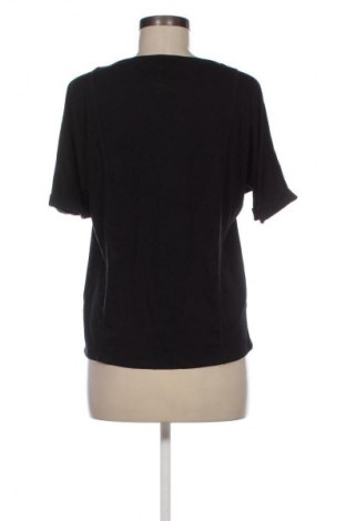 Дамска блуза Desigual, Размер S, Цвят Черен, Цена 71,28 лв.