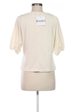 Damen Shirt Desires, Größe XS, Farbe Ecru, Preis 39,69 €