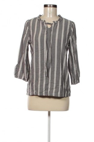 Дамска блуза Gina, Размер S, Цвят Сив, Цена 7,60 лв.