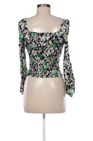 Bluză de femei H&M, Mărime M, Culoare Multicolor, Preț 21,99 Lei