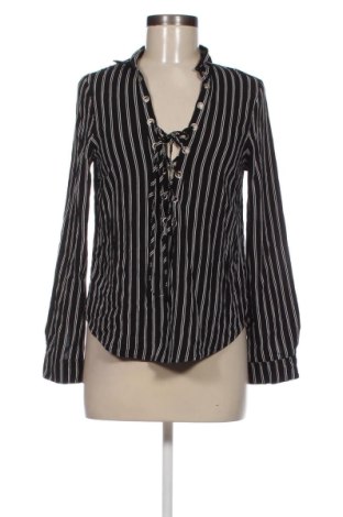 Дамска блуза H&M Divided, Размер S, Цвят Многоцветен, Цена 19,14 лв.