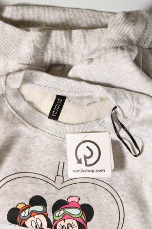 Damen Shirt H&M Divided, Größe S, Farbe Grau, Preis € 5,68