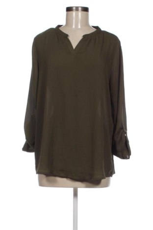 Дамска блуза LC Waikiki, Размер L, Цвят Зелен, Цена 29,01 лв.