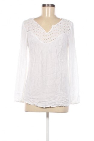 Damen Shirt Lascana, Größe M, Farbe Weiß, Preis 6,00 €
