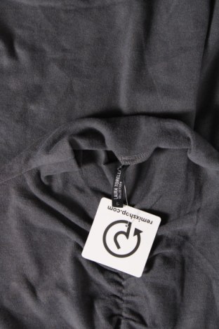 Γυναικεία μπλούζα Laura Torelli, Μέγεθος S, Χρώμα Γκρί, Τιμή 5,41 €