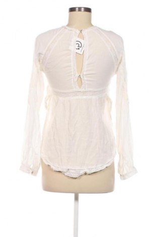 Γυναικεία μπλούζα Mango, Μέγεθος S, Χρώμα Λευκό, Τιμή 7,87 €