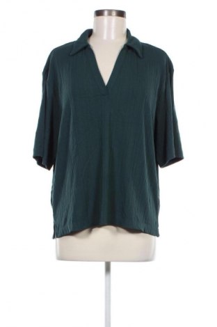 Дамска блуза Monki, Размер M, Цвят Зелен, Цена 4,51 лв.