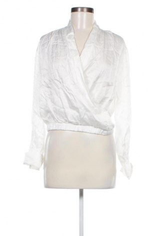 Damen Shirt Motivi, Größe M, Farbe Weiß, Preis 64,72 €