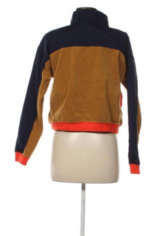 Дамска блуза Nike, Размер S, Цвят Многоцветен, Цена 34,00 лв.