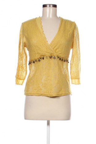 Дамска блуза Outfit, Размер M, Цвят Жълт, Цена 7,60 лв.