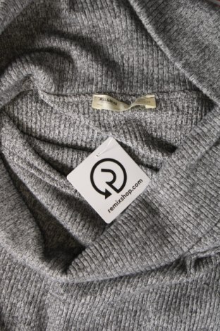 Damen Shirt Pull&Bear, Größe M, Farbe Grau, Preis 6,61 €