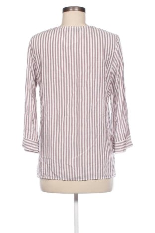 Γυναικεία μπλούζα Reserved, Μέγεθος M, Χρώμα Πολύχρωμο, Τιμή 6,46 €