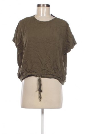 Γυναικεία μπλούζα Reserved, Μέγεθος M, Χρώμα Πράσινο, Τιμή 4,70 €