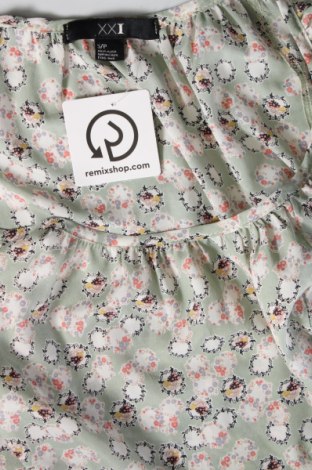 Γυναικεία μπλούζα Xxi, Μέγεθος S, Χρώμα Πολύχρωμο, Τιμή 4,99 €