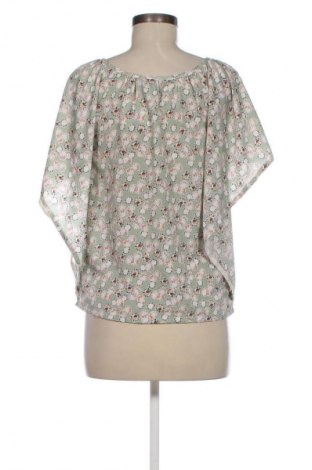 Γυναικεία μπλούζα Xxi, Μέγεθος S, Χρώμα Πολύχρωμο, Τιμή 4,99 €
