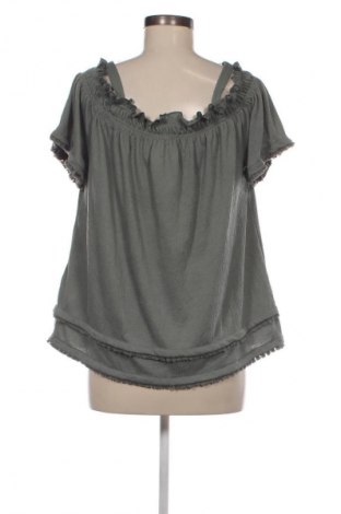 Damen Shirt Yessica, Größe M, Farbe Grün, Preis € 15,99