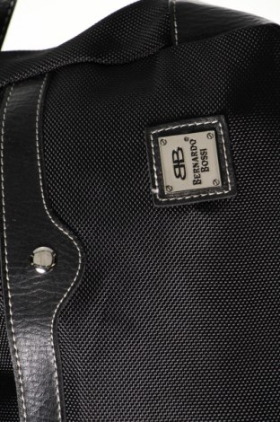 Дамска чанта Bernardo Bossi, Цвят Черен, Цена 31,00 лв.