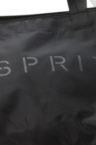 Дамска чанта Esprit, Цвят Черен, Цена 27,60 лв.