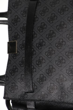 Damentasche Guess, Farbe Grau, Preis 80,72 €