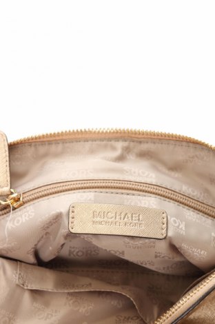 Дамска чанта Michael Kors, Цвят Златист, Цена 240,01 лв.