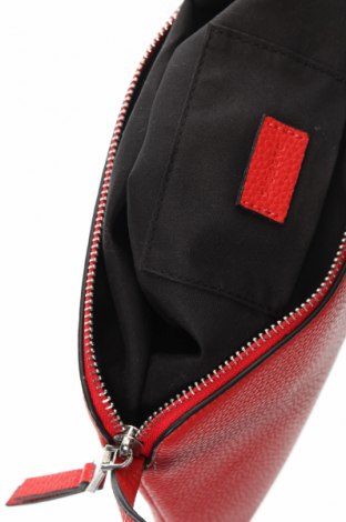 Дамска чанта Parfois, Цвят Червен, Цена 30,75 лв.