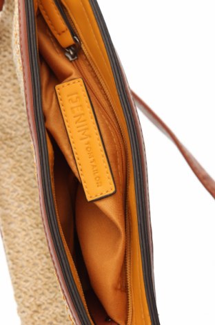 Дамска чанта Tom Tailor, Цвят Бежов, Цена 30,75 лв.