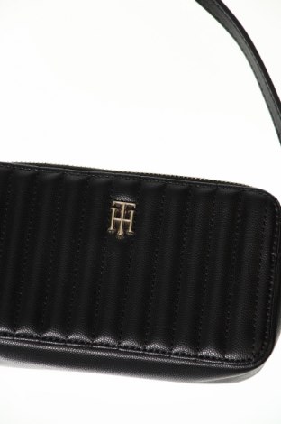 Γυναικεία τσάντα Tommy Hilfiger, Χρώμα Μαύρο, Τιμή 174,43 €