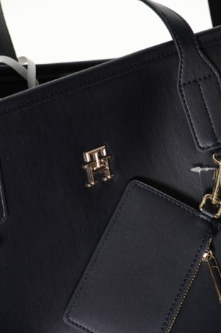 Γυναικεία τσάντα Tommy Hilfiger, Χρώμα Μπλέ, Τιμή 174,43 €