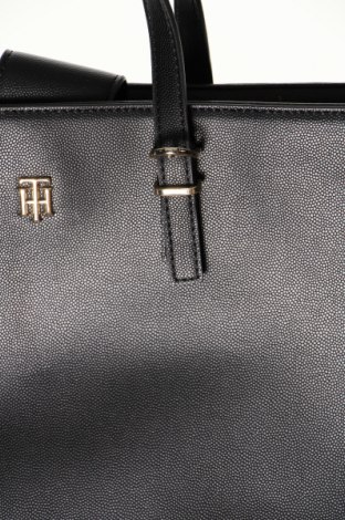 Γυναικεία τσάντα Tommy Hilfiger, Χρώμα Μαύρο, Τιμή 122,79 €