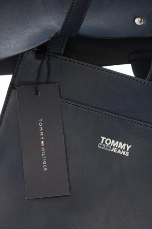 Damska torebka Tommy Jeans, Kolor Niebieski, Cena 353,99 zł