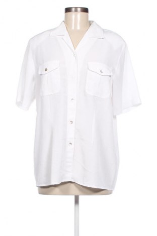 Дамска риза Canda, Размер M, Цвят Бял, Цена 25,00 лв.