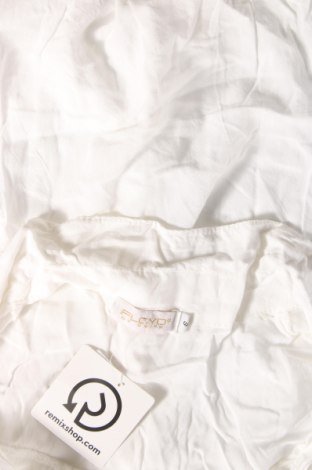 Дамска риза Floyd By Smith, Размер S, Цвят Бял, Цена 10,00 лв.